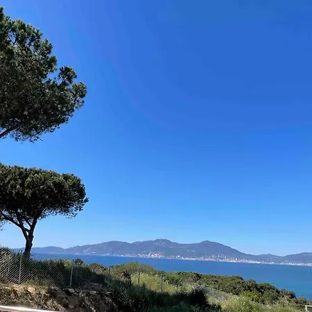 Superbe Vue Dans Neuve Pietrosella